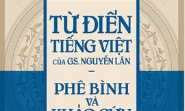 Ồn ào chuyện “bắt lỗi” từ điển