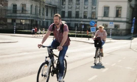 Người Bắc Âu có chỉ số lòng tin cao nhất thế giới. Trong ảnh: Xe đạp - giúp bảo vệ môi trường - là một phương tiện giao thông phổ biến ở thủ đô Stockhom, Thụy Điển. Ảnh: Việt Hùng.