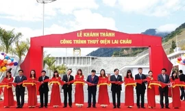 Lễ cắt băng khánh thành công trình Thủy điện Lai Châu.