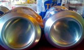 Lon bia không ghi hạn sử dụng.