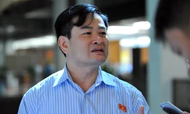 Phó Chủ nhiệm Ủy ban Tư pháp Nguyễn Đình Quyền cho biết, đã đến lúc QH cần hợp thức hóa việc vận động hành lang. Ảnh: Như Ý.