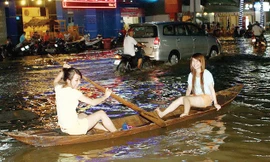 Trung tâm thành phố Cần Thơ hiện nay hễ mưa lớn là ngập. Ảnh: Duy Khương.