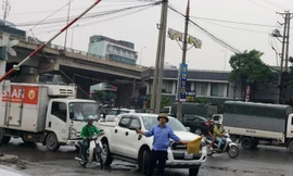 Một ca gác của anh Thư. Ảnh: Quỳnh Nga.