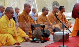 Nghi lễ cầu siêu các Anh hùng Liệt sỹ. 