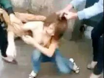 Ảnh vụ đánh ghen từ Clip