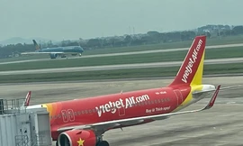 Nhiều chuyến bay đến/đi từ Tân Sơn Nhất phải thay đổi lịch trình