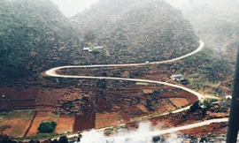 Hơn 100 tỷ ‘lên đời‘ tuyến đường du lịch nổi tiếng Hà Giang