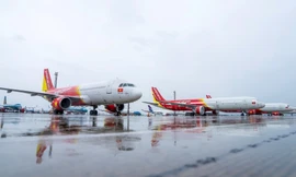 Nhiều chuyến bay không thể hạ cánh Tân Sơn Nhất 