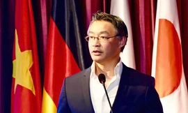 Nguyên Phó Thủ tướng Đức Philipp Rosler làm sếp cấp cao tại Vietjet