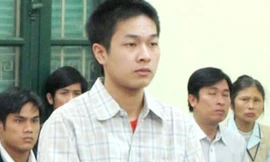 Ngô Văn Vương trước vành móng ngựa