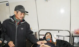 Mâu thuẫn đất đai, cháu đánh bà, chém chú