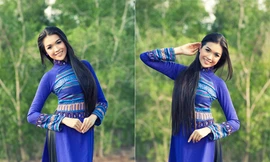 Lệ Hằng kín đáo mà gợi cảm với áo dài thổ cẩm