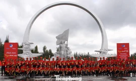 Hành trình 'Tôi yêu Tổ quốc tôi' tưởng niệm các chiến sĩ Gạc Ma