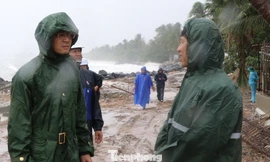 Phú Yên kiên quyết sơ tán dân an toàn trước khi bão số 6 đổ bộ