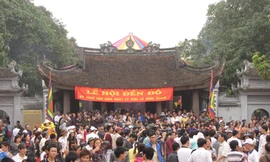 Dòng dõi vua Lý từ Hàn Quốc về dự hội Đền Đô