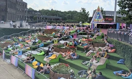 Du học sinh Việt lo lắng khi Chính phủ Anh dỡ bỏ các biện pháp phòng dịch