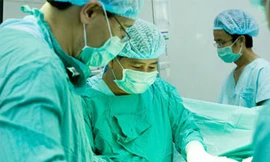 Ngành thẩm mỹ 'bẩn' do quảng cáo lố