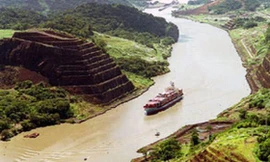 Cha đẻ của kênh đào Suez là ai, sao ông lại thất bại với kênh đào Panama?