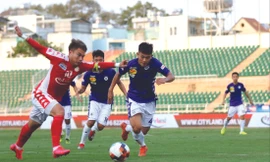 Phi Sơn hoạt động tích cực ở trận Siêu cúp Quốc gia-Cúp THACO 2019. Ảnh: NHƯ Ý