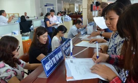 Lương cơ sở tăng lên 1,6 triệu đồng nhằm cải thiện đời sống cho cán bộ hành chính công