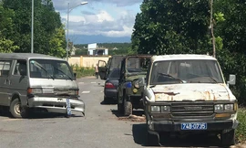 Ðây là chiếc xe 74B- 0735 được thiếu tá Hùng kê xe này chạy hết 90.320km, ăn hết 19.890 lít xăng, thanh toán hơn 358 triệu đồng