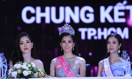 Vẻ đẹp nổi bật của tân Hoa hậu và 2 Á hậu trong lần đầu ra mắt báo giới. Ảnh: Nguyễn Mạnh Hà 