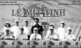 Ban Chỉ đạo Phòng, chống tác hại của thuốc lá tỉnh Long An và Ban Chỉ đạo 15 huyện, thị, thành phố ký cam kết thực hiện môi trường không khói thuốc