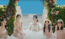 Feel My Rhythm: Bản Opera nghệ thuật đầy tương phản của các nàng tiên mùa Xuân Red Velvet