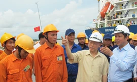 Tổng Bí thư thăm, làm việc tại Hải Phòng
