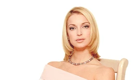 Nhà hát bị tố biến thành “nhà thổ”