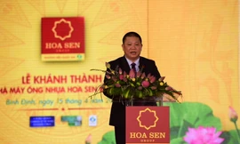 Ông Lê Phước Vũ, Chủ tịch Tập đoàn Hoa Sen phát biểu khai mạc
