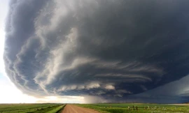 Ngỡ ngàng với ảnh lốc xoáy đẹp không tưởng