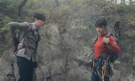 Bom tấn "Jirisan" của Jeon Ji Hyun - Joo Ji Hoon mở màn đầy kịch tính, rating ngất ngưởng