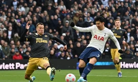 Son Heung-min đi vào lịch sử, Tottenham tạm thời nằm trong tốp 4