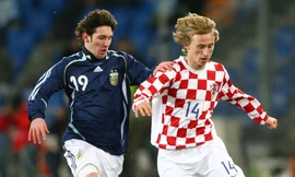 Messi, Modric và lần chạm trán không thể quên 16 năm trước 