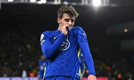 Mount vừa ghi bàn vừa kiến tạo, Chelsea vững vàng ngôi đầu