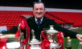 Chuyện đời như phim của HLV vĩ đại nhất lịch sử Liverpool 