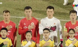 Trận CAHN - Viettel bị chậm 15 phút vì sự cố hi hữu liên quan thủ môn Bùi Tiến Dũng 