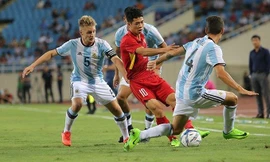 Nhà vô địch Copa America 2021 từng đối đầu với Công Phượng trên sân Mỹ Đình