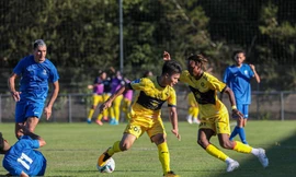 Báo chí Pháp: Quang Hải ghi bàn cho Pau FC giống hệt siêu phẩm vào lưới Liverpool 