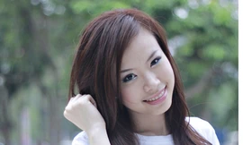 Cô gái Việt xinh đẹp từng ở bên tỷ phú Mỹ