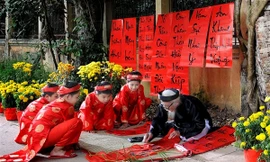 Du học sinh nghĩ gì về Tết cổ truyền?