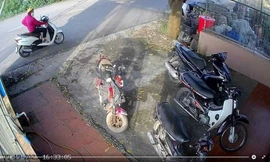 Hình ảnh nghi phạm trước khi bắt cóc cháu bé. Ảnh CACC.