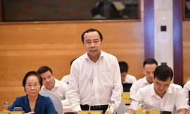 PGS.TS Vũ Hải Quân, Giám đốc ĐH Quốc gia TPHCM báo cáo tại Hội nghị.