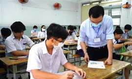 Cơ quan Công an tỉnh Kon Tum xác minh, giáo viên được giao ra đề đã bất cẩn trong bảo quản Dự thảo đề. (Ảnh minh họa: TTXVN )