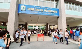 Trường chuyên Sư phạm: Nhiều học sinh thi lớp 10 ngỡ ngàng từ đỗ thành trượt