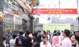 31 trường ở Hà Nội hạ điểm chuẩn vào lớp 10