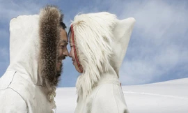 Kỳ lạ phong tục cho vợ 'qua đêm' với bạn và có con là điều bình thường