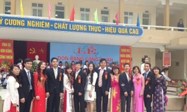 Trường THCS Khương Thượng đạt chuẩn quốc gia