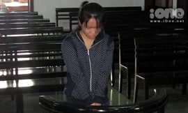 Nữ sinh vào tù sau án treo